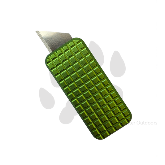 Rivery Zero Utility Knife | Grenade Pattern | Green Anodized Aluminum